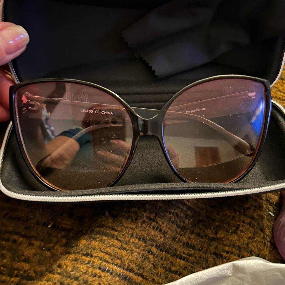 Stylish Black Sunglasses